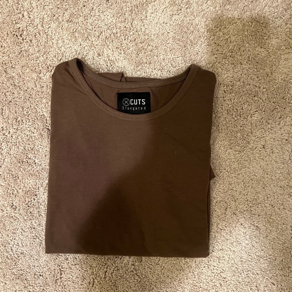 Cuts Short Sleeve Tee Brown L